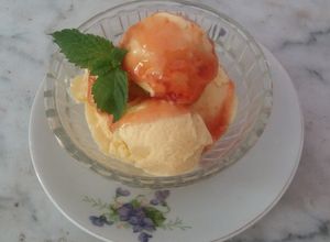 Una foto de Helado de Yogurt sabor Mango