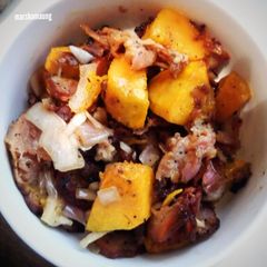 A picture of Bacon & Pumpkin Spaghetti.