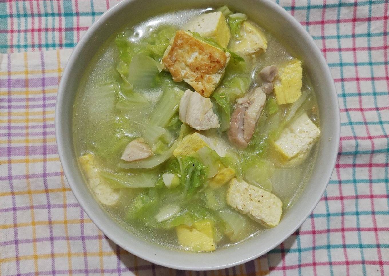Sup sawi putih tahu bandung