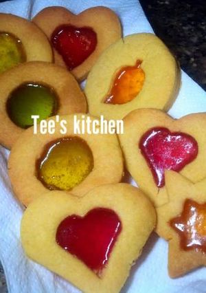 A picture of Glass Cookies.