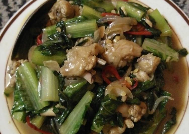 Resep Tumis Sawi Hijau Cincang Daging Ayam, Menggugah Selera