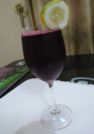 A picture of Zobo.