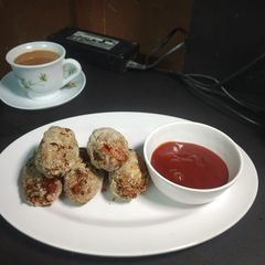 A picture of Bread cutlet.