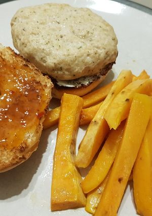 A picture of Mango Chicken Burger with Sweet Potato Fries.