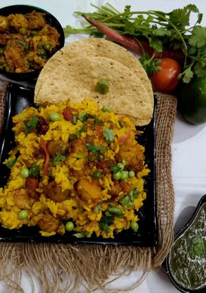 तहरी (Tehri recipe in Hindi) रेसिपी मुख्य फोटो