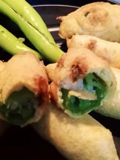 राजस्थानी मिर्ची वड़ा (rajasthani mirch vada recipe in Hindi) रेसिपी मुख्य फोटो