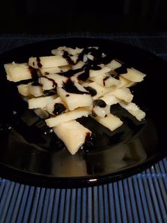 Una foto de Aperitivos con queso parmesano