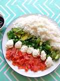 Poke Salad con salmón ahumado