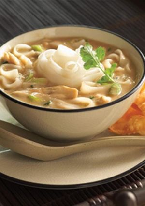 A picture of Asian Peanut Chicken Soup.
