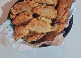 Empanadas criollas fritas