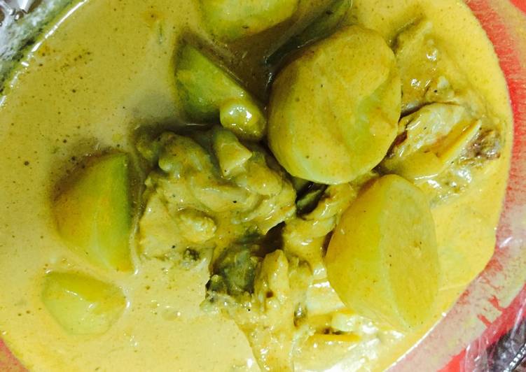 Recipe of Quick Chicken Curry for break fasting