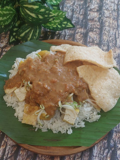 Foto resep Nasi Lengko Khas Cirebon