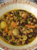 Guiso de azuki, verduras y soja texturizada