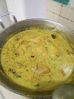 Foto resep Opor Ayam Bumbu Kuning