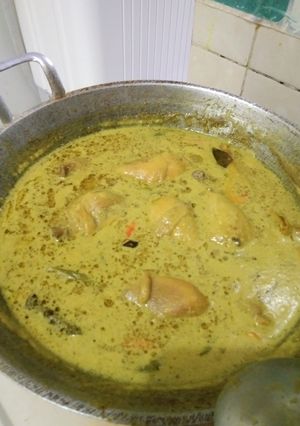 Foto resep Opor Ayam Bumbu Kuning