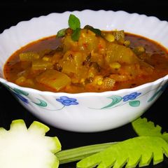 Panjabi lauki ki sabji(No onion-no garlic) A picture of Panjabi lauki ki sabji(No onion-no garlic).