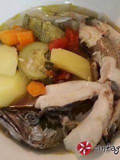 Φωτογραφία της συνταγής Θρεπτική σούπα με φρέσκο μπακαλιάρο και λαχανικά