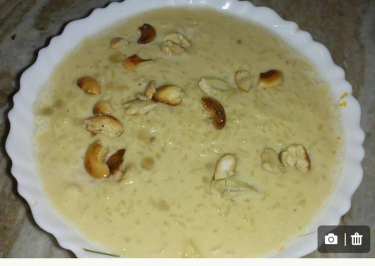 Date palm jaggery kheer