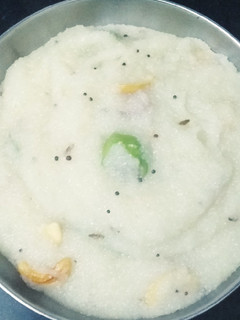 उपमा (upma recipe in Hindi) रेसिपी मुख्य फोटो
