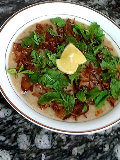 A picture of Mutton haleem😋😋😋.