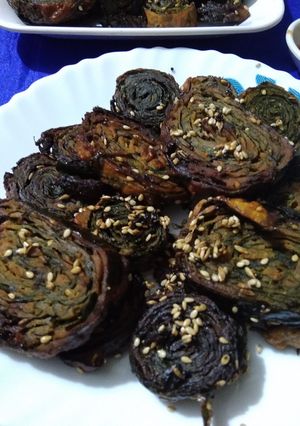 A picture of Arum  leaves  Discs (colocasia leaves pinwheels).