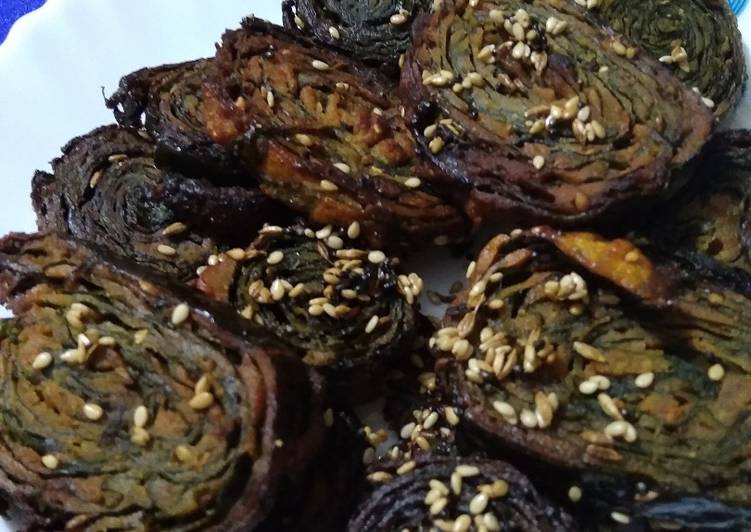 Recipe of Favorite Arum  leaves  Discs (colocasia leaves pinwheels)