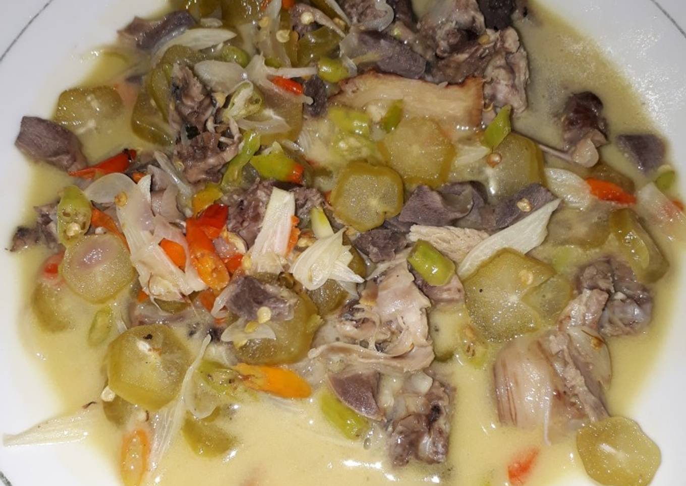 Bebek garang asem