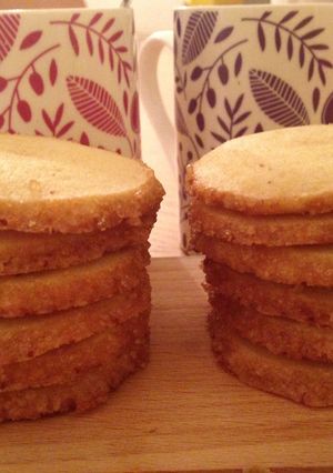 A picture of Cardamom Shortbreads.