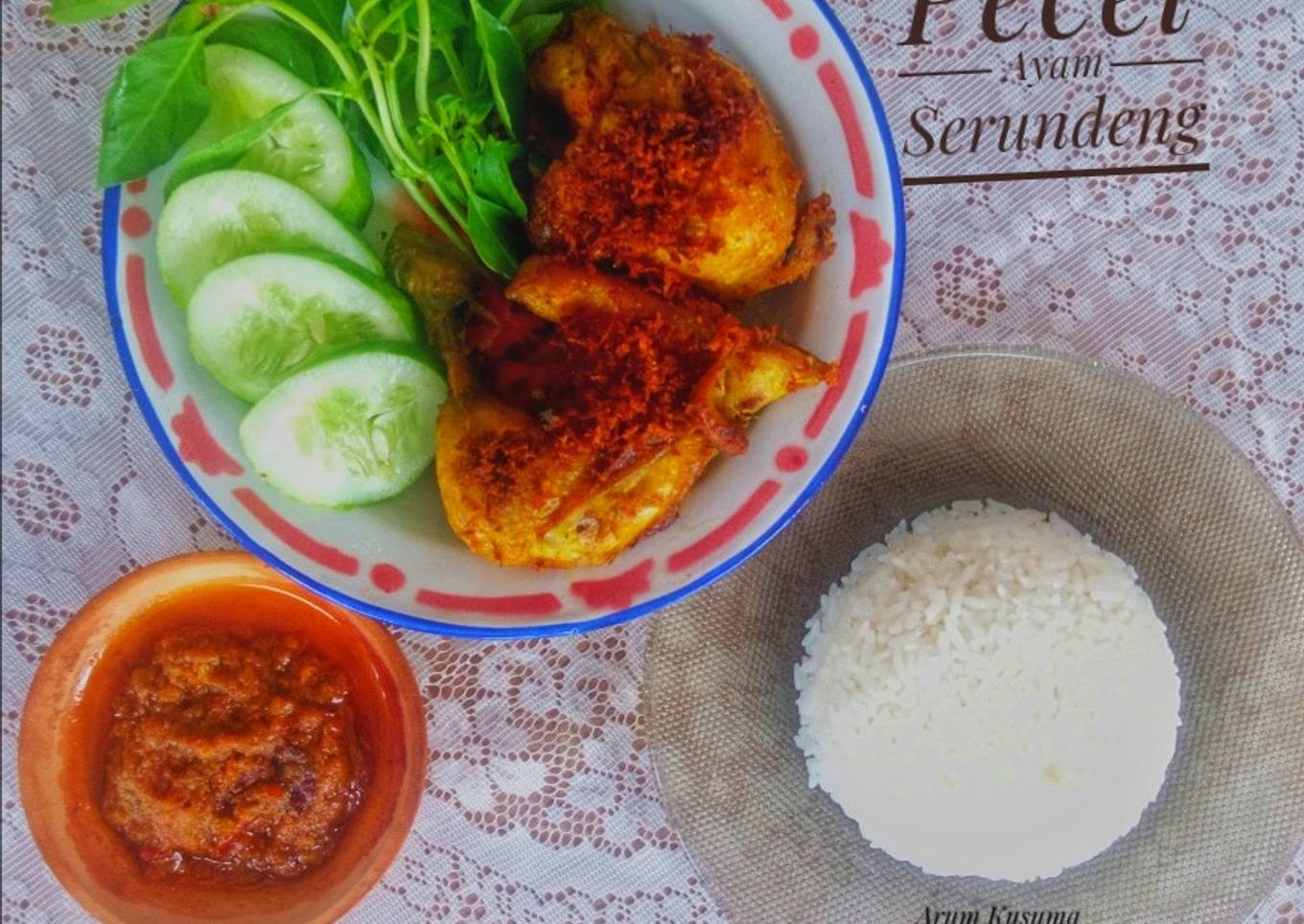 Pecel Ayam Serundeng