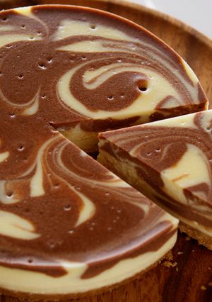 A picture of Creamy Cheesecake Recipe (Marble Cake)💝.
