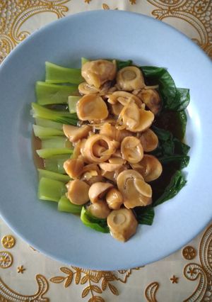 Foto resep Pokcoy siram tumis jamur merang