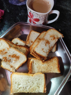 बटर टोस्ट (Butter Toast recipe in Hindi) रेसिपी मुख्य फोटो
