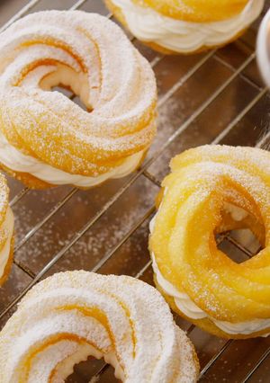 A picture of How To Make CRULLERS (Homemade Choux Pastry Donuts, Deep Fried Donuts).
