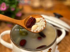 Hình của món Chè Bo Bo Bạch Quả Táo Đỏ.