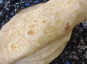 صورة لوصفة خبز التورتيلا او خبز الشاورما