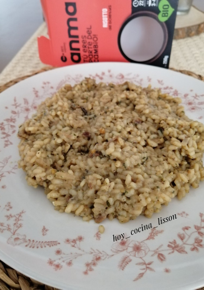 Una foto de Risotto de boletus con salsa de trufa