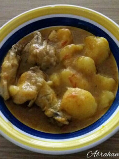 Una foto de Patatas guisadas con pollo