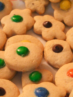 Una foto de Galletas de limón con chubis🍋