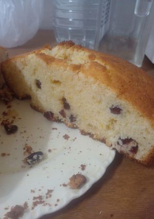 Una foto de Torta o budín de limón con arándanos 🤩