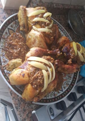 صورة لوصفة دجاج بالمرق مغربي
