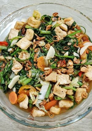 Foto resep Tumis kangkung campur - campur...😁