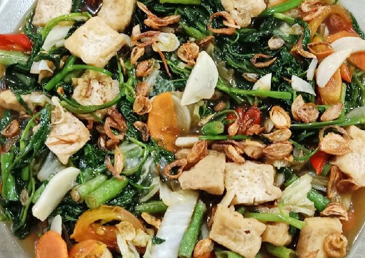 Tumis kangkung campur - campur...😁