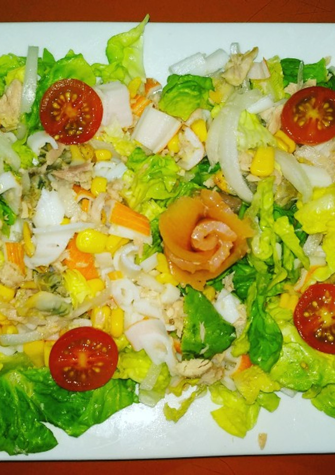 Una foto de Ensalada Marinera