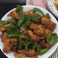 รูปของ Ayam crispy lada hitam