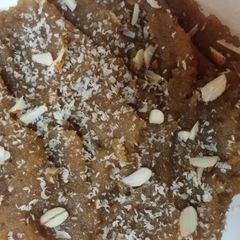 A picture of Suji and aata mix halva.