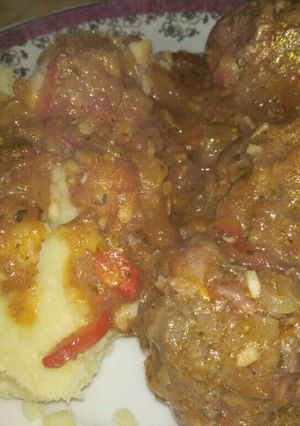 Una foto de Albóndigas con puré