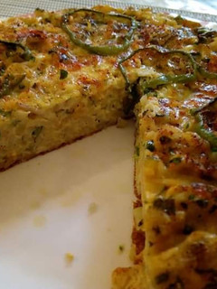 A picture of #noodlessavourycake.