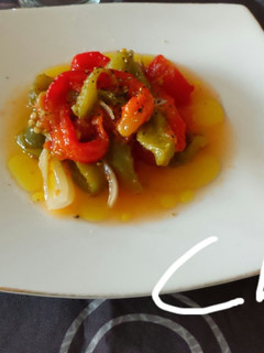 Una foto de Ensalada de pimientos