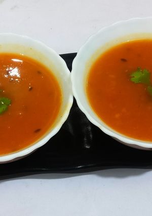 A picture of Carrots & turnip soup.