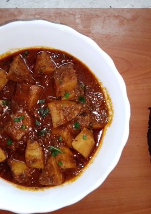 A picture of Taro root sabzi 🍅🧅🧄🌶️.